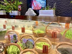 -一绪に和牛寿喜烧(罗湖益田假日店)