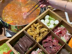 -亮欢寨酸汤鱼(沙冲路店)