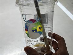 -瑞幸咖啡(华北水利水电大学龙子湖店)
