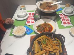 -鑫小城故事·藕汤·家常菜(台北一路总店)