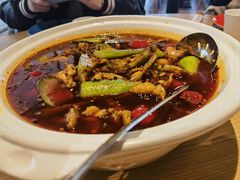 -渝信川菜 · 川味家常菜(财富购物中心店)