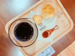 -ZING COFFEE 镜咖啡