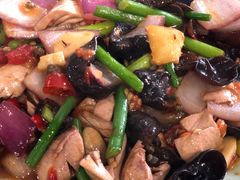 -陈三炖鸡馆(金众小区店)
