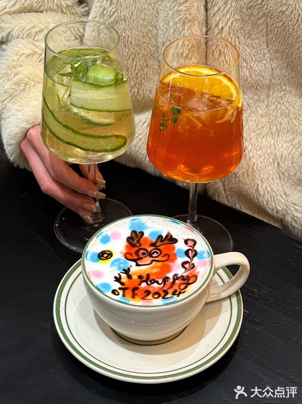 龙湖那家超火的加州餐厅 上新了！福福杯真的超好吃