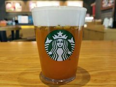 双杯热百香果奇亚籽茶云-星巴克(重庆新天泽国际广场店)