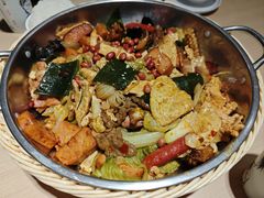 -拿渡麻辣香锅(世茂广场·工三店)