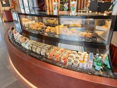 -星巴克(迪士尼小镇店)