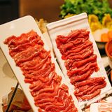 🎉 食尖上的西北风味，足球球迷的狂欢圣地