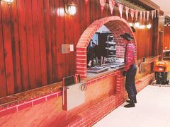 -汉巴9号自助餐厅(新潮尚品超市店)