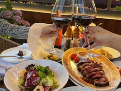 -MONICH牛排融合餐厅(和义大道购物中心店)