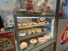 面包甜点陈列柜-DQ·蛋糕·冰淇淋(万象城店)