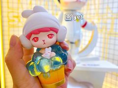 -泡泡玛特POPMART(上海环球港店)