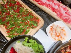 -热火朝天鲜切牛肉火锅(南强街巷店)