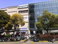 -家乐福(古北店)