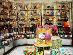 零售区-VENCHI 闻绮(北京国贸商城店)
