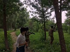 -亲兄弟真人CS团建拓展基地