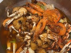 -七欣天香辣蟹火锅(闵行浦江欢乐颂店)