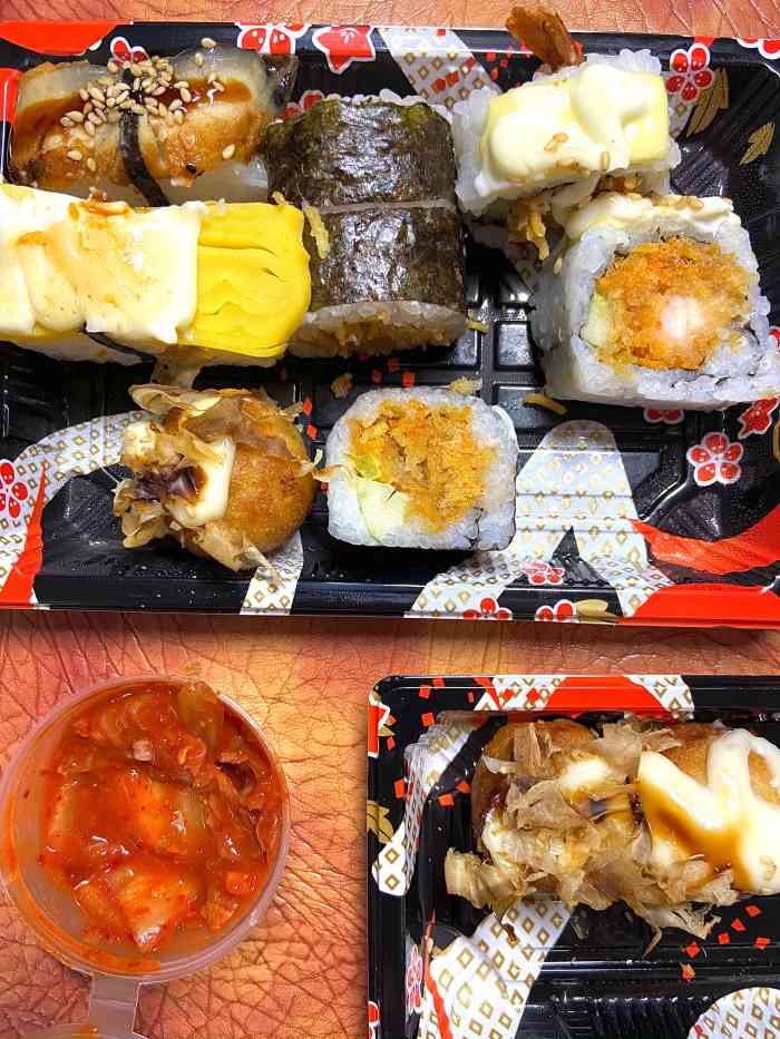 禾田寿司(西外街店)-"他们家玉子烧特别好吃,还有鱼籽酱寿司,鱼.