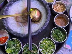 -浩海火燒雲傣家菜(芮欧百货店)