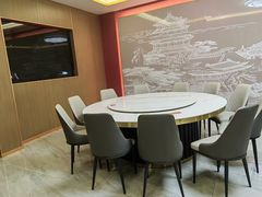-养牛邓·潮汕牛肉海鲜自助火锅(广州店)