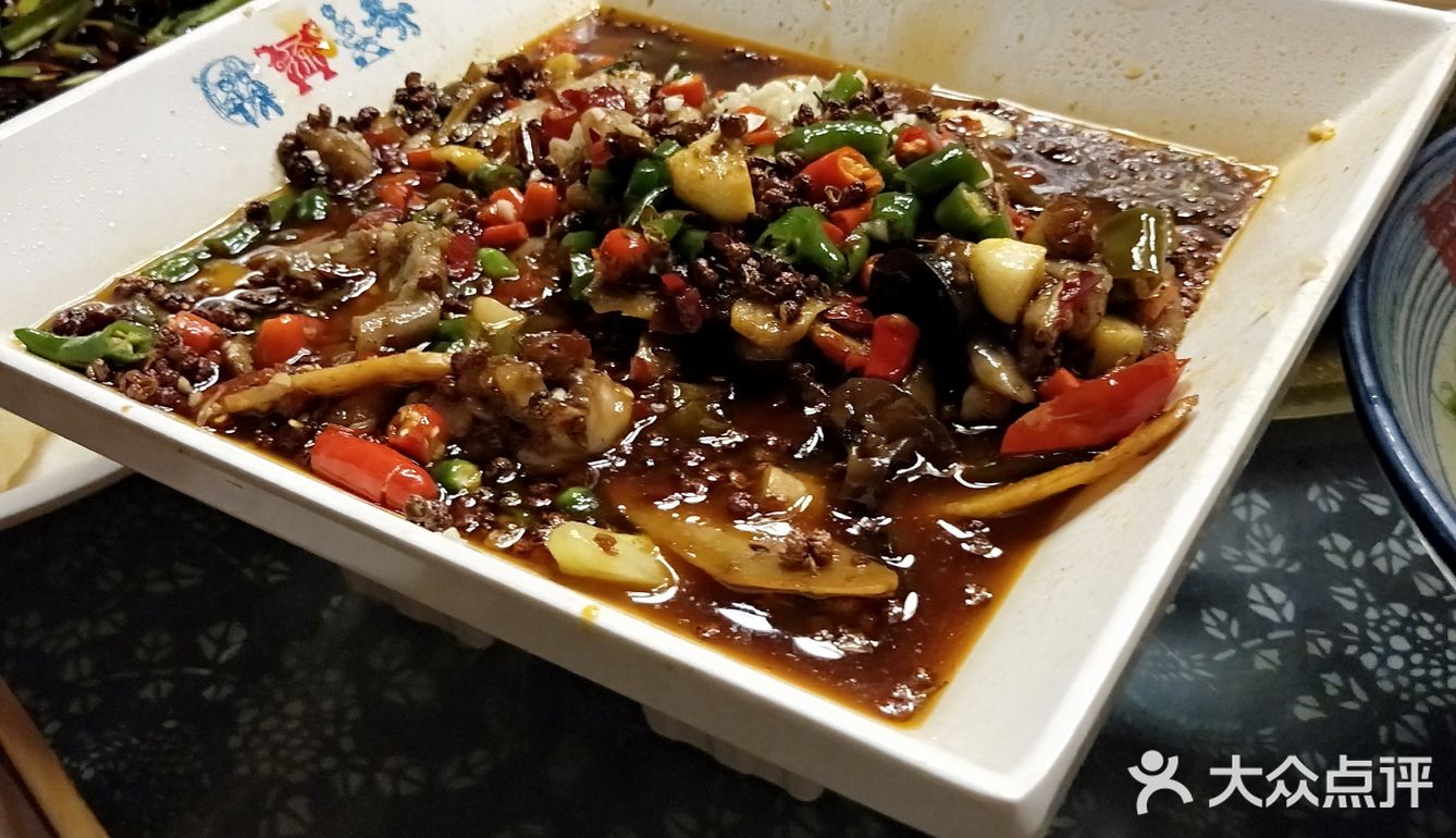 都说这个分量太足啦。荤菜的味道都很麻辣