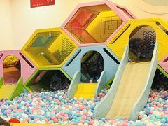 -乐之童成长中心(开封万达店)