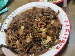 -鲁南仔·滕州炒鸡(经三路店)