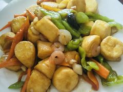 三鲜日本豆腐-老山记海城馅饼大酒店(振兴小区店)