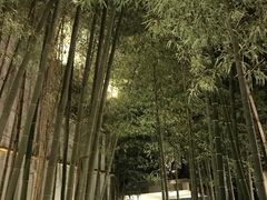 -穹六人间 people 6(岳阳路店)