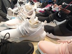 -五环Outlets(高新工厂店)