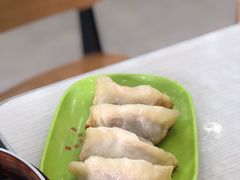 -珊珊小笼馆(仙霞路店)