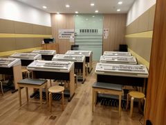 -雅马哈音乐中心 钢琴双排键鼓吉他(静安大融城店)
