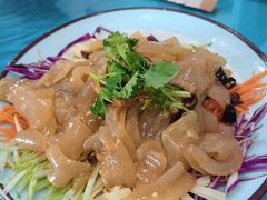 五彩拉皮-龙香居海鲜浑锅家常菜·特色驴肉