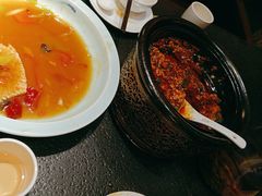 -万重锦·人文川菜馆(骡马市店)