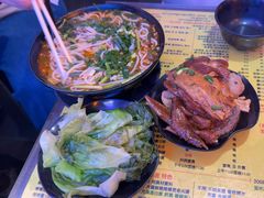 -星林居酸辣米线餐厅