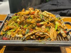 -95号酱骨·一块豆腐(展春园西路店)