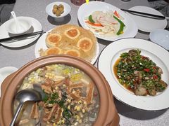 -郑庄脂渣海鲜楼(九水路店)