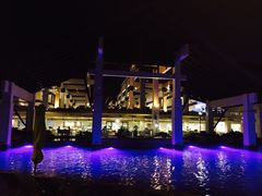 -麦哲伦丝绸度假村