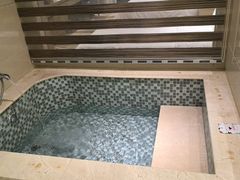 -兴芮温泉度假区