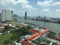 -阿瓦尼河滨曼谷酒店