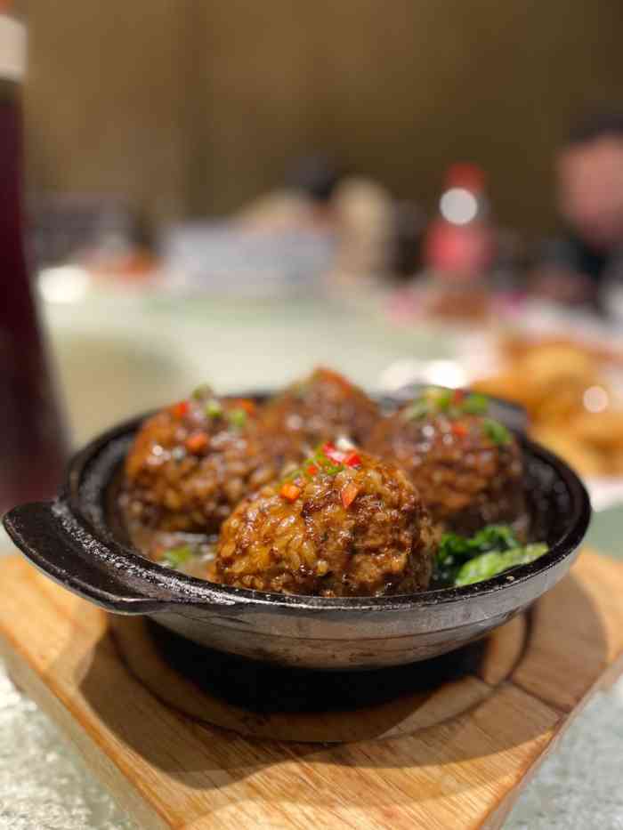 九段烧传统中国菜(磐石路店)-"不知道为啥这么火,中午座无虚席.