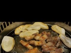 鲜五花肉-香猪坊韩国烤肉专属门店(魏公村店)