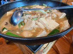 鱼杂炖豆腐-好嫂子酱猪手•农家菜(华远坊店)
