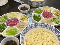 -老北京炸酱面大王.铜锅涮肉(朝阳门店)