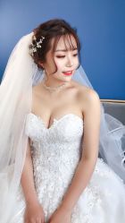 -莫小姐婚纱