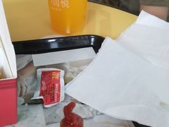 -麦当劳(吴圩机场店)