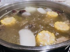 -三头牛·潮汕牛肉生蚝火锅 (夏湾店)