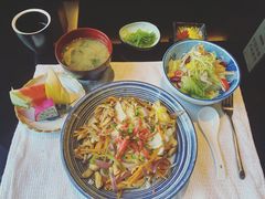 照烧鸡肉饭定食-曙亚洲餐厅-重庆富力艾美酒店(南坪万达广场店)