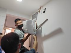 -中央商场维修(东明路店)