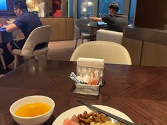 -深圳国际会展中心希尔顿酒店(前海华发冰雪世界店)